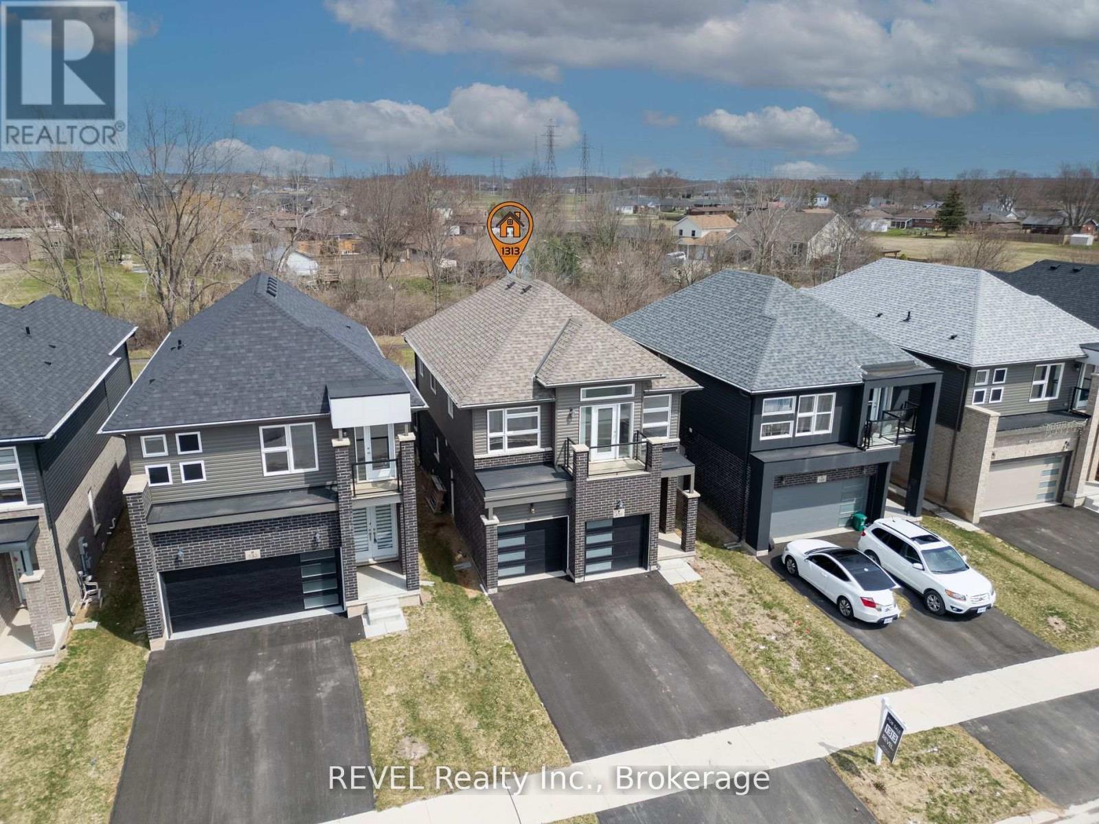 139 Caroline Street, Welland, Ontario  L2B 0K1 - Photo 5 - X12648118