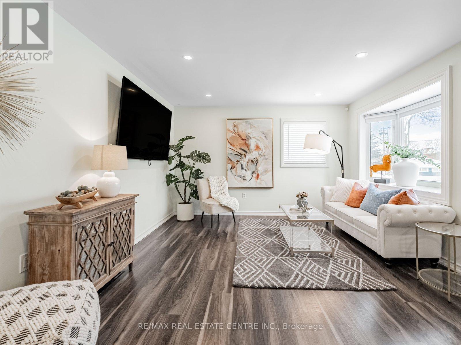 312 William Street, Shelburne, Ontario  L9V 3A7 - Photo 6 - X12607358