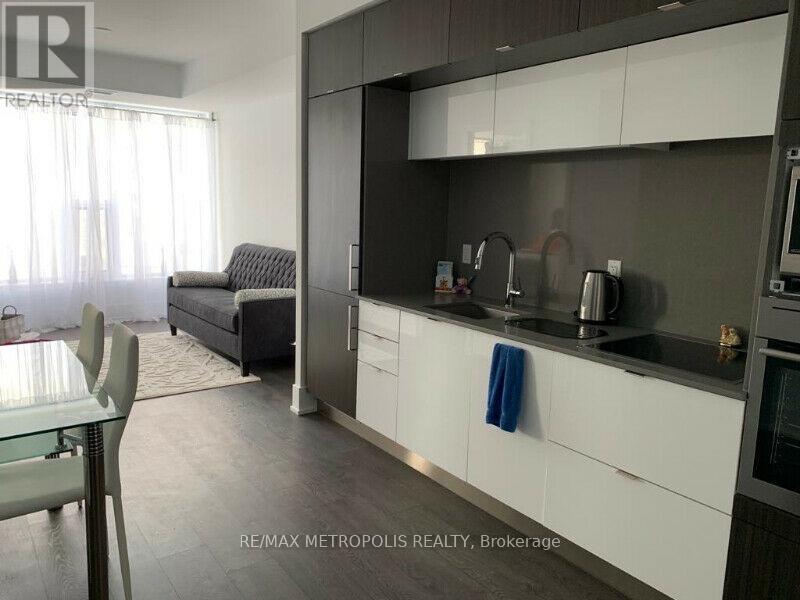 6101 - 10 York Street, Toronto, Ontario  M5J 2L9 - Photo 3 - C12648124