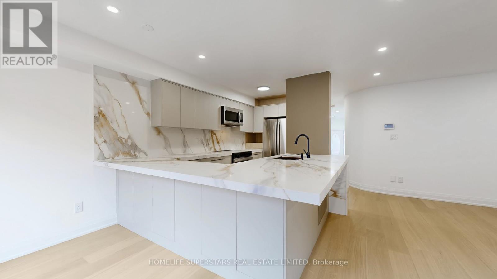 3 Playfair Road, Whitby, Ontario  L1N 9S8 - Photo 14 - E12648098