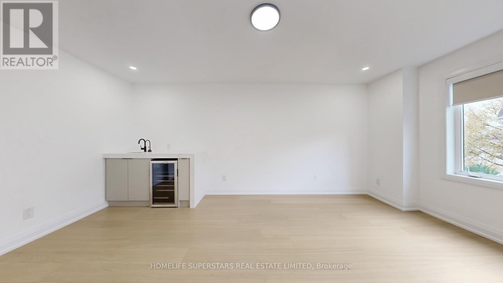 3 Playfair Road, Whitby, Ontario  L1N 9S8 - Photo 18 - E12648098