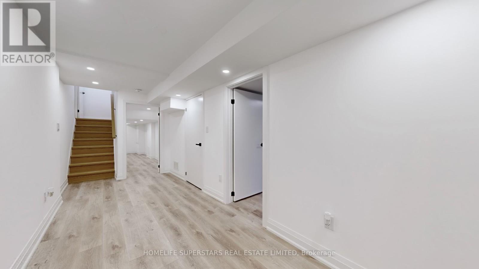 3 Playfair Road, Whitby, Ontario  L1N 9S8 - Photo 38 - E12648098