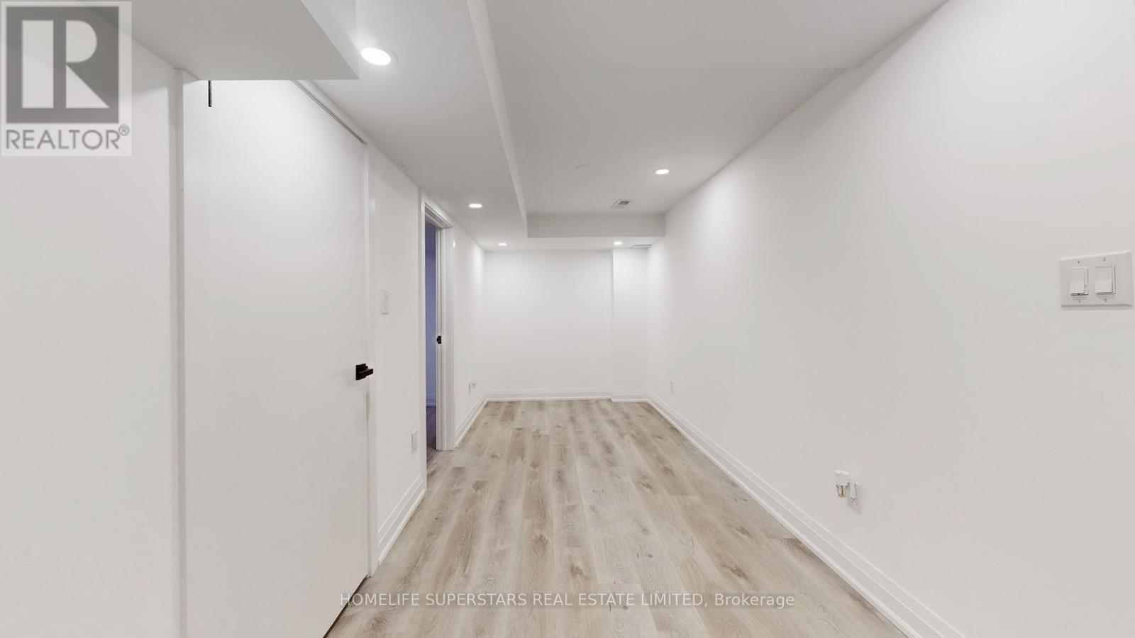 3 Playfair Road, Whitby, Ontario  L1N 9S8 - Photo 40 - E12648098