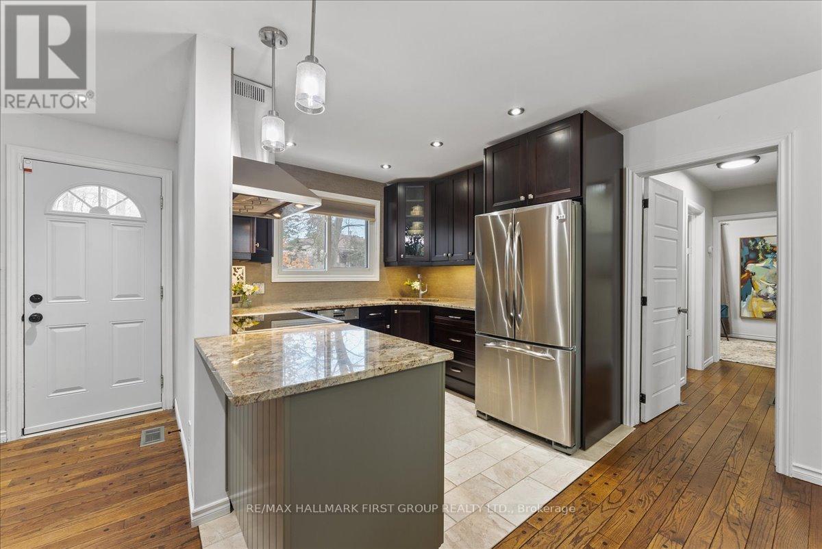 794 Jomar Avenue, Pickering, Ontario  L1V 2P9 - Photo 11 - E12648114