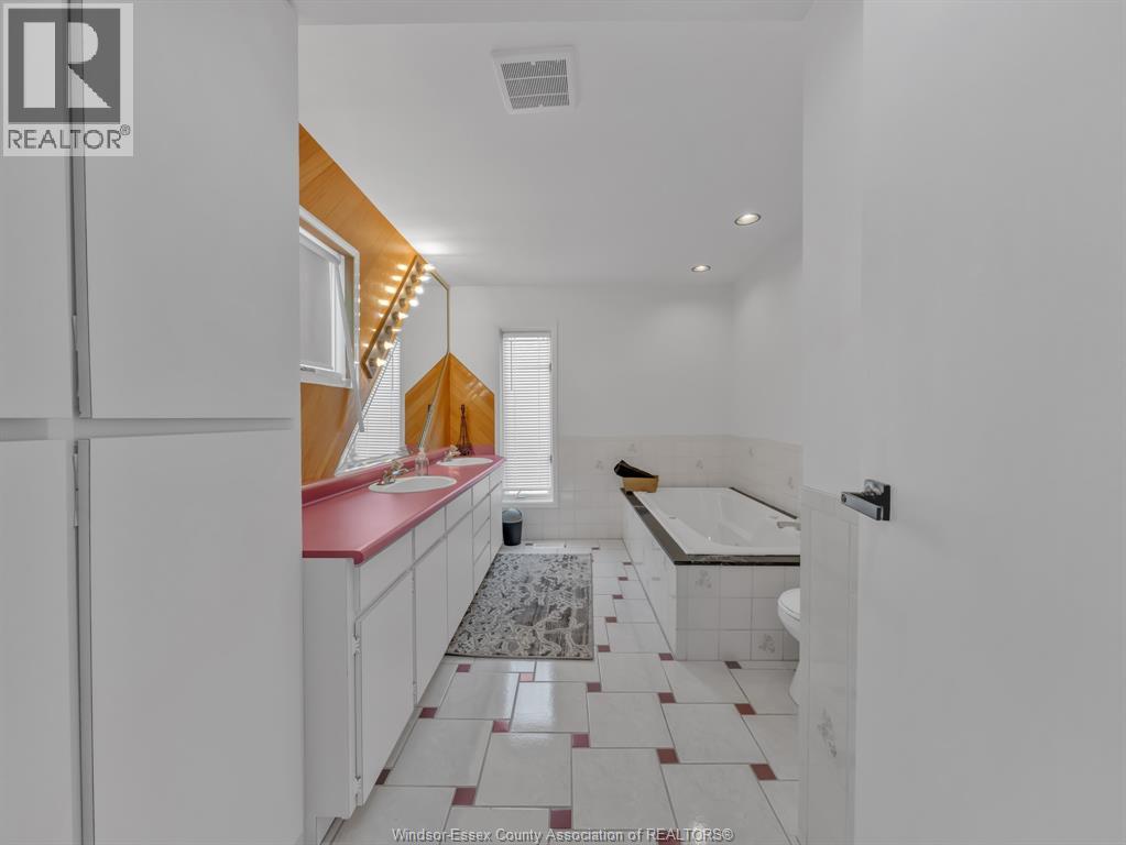 1361 Chappell Avenue, Windsor, Ontario  N9C 3E1 - Photo 18 - 25031998