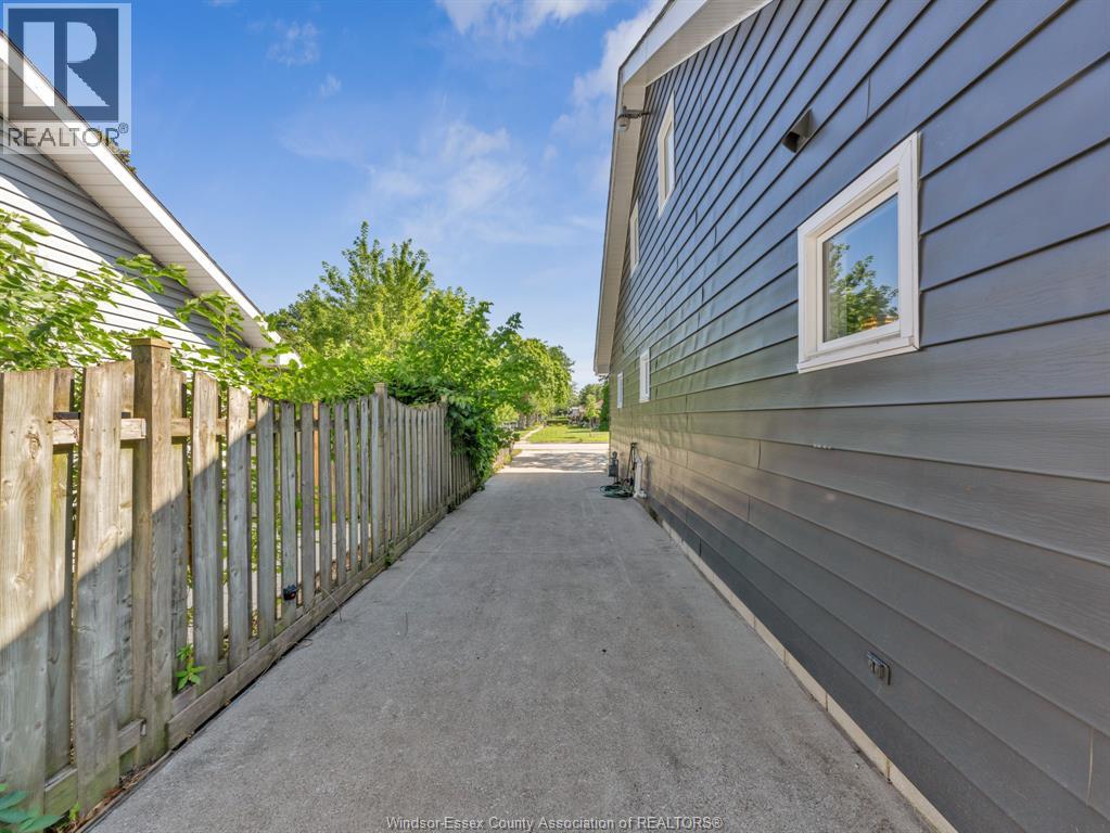 1361 Chappell Avenue, Windsor, Ontario  N9C 3E1 - Photo 30 - 25031998