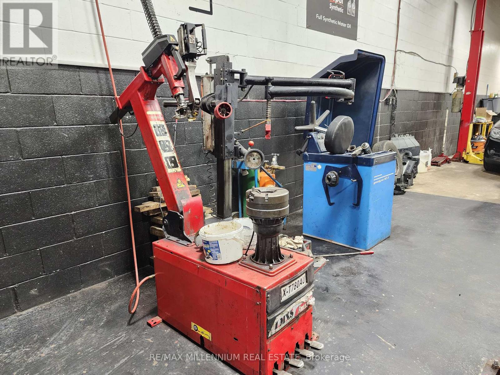 2 - 371 Bradwick Drive N, Vaughan, Ontario  L4K 2P4 - Photo 17 - N12648178