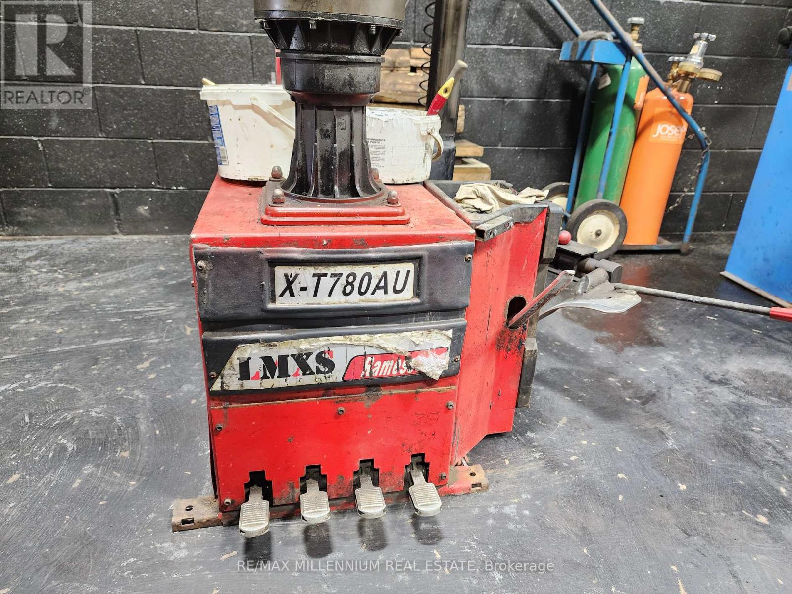 2 - 371 Bradwick Drive N, Vaughan, Ontario  L4K 2P4 - Photo 18 - N12648178