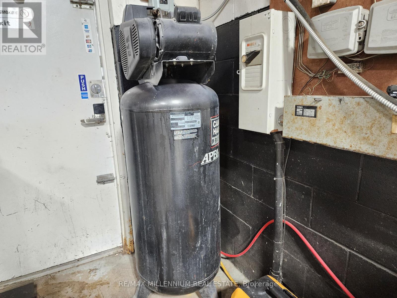 2 - 371 Bradwick Drive N, Vaughan, Ontario  L4K 2P4 - Photo 22 - N12648178