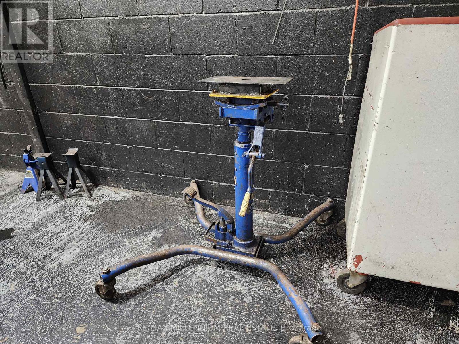 2 - 371 Bradwick Drive N, Vaughan, Ontario  L4K 2P4 - Photo 25 - N12648178