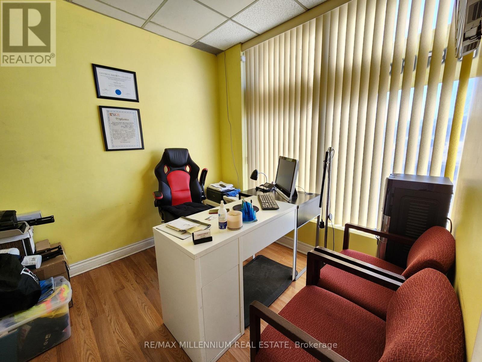 2 - 371 Bradwick Drive N, Vaughan, Ontario  L4K 2P4 - Photo 7 - N12648178