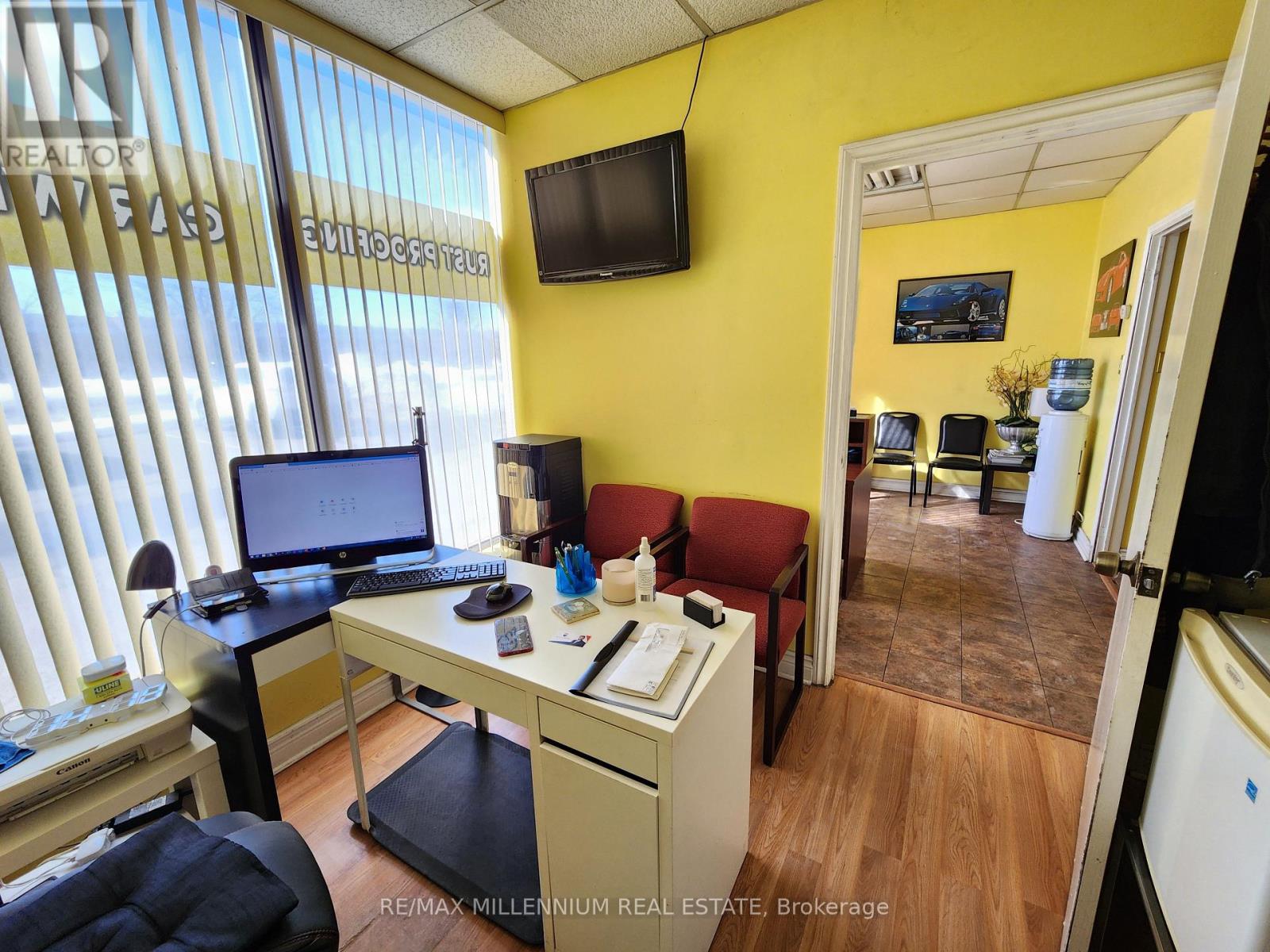 2 - 371 Bradwick Drive N, Vaughan, Ontario  L4K 2P4 - Photo 8 - N12648178