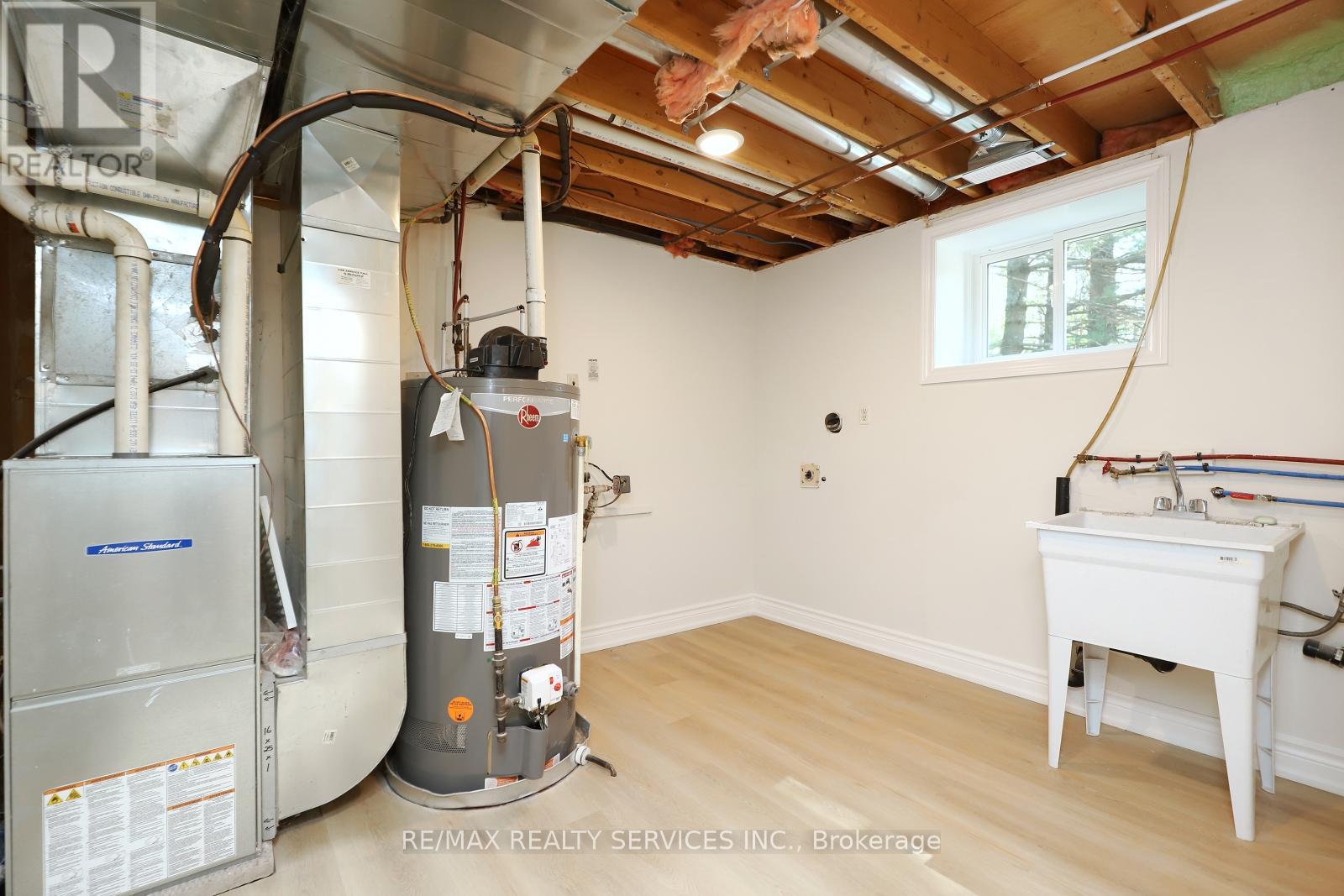 8570 Hwy 12, Oro-Medonte, Ontario  L3V 6H2 - Photo 39 - S12648182