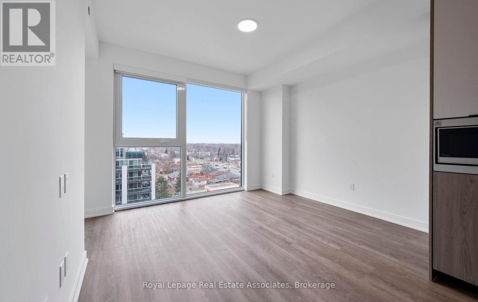 701 - 1007 The Queensway, Toronto, Ontario  M8Z 0H4 - Photo 13 - W12648132