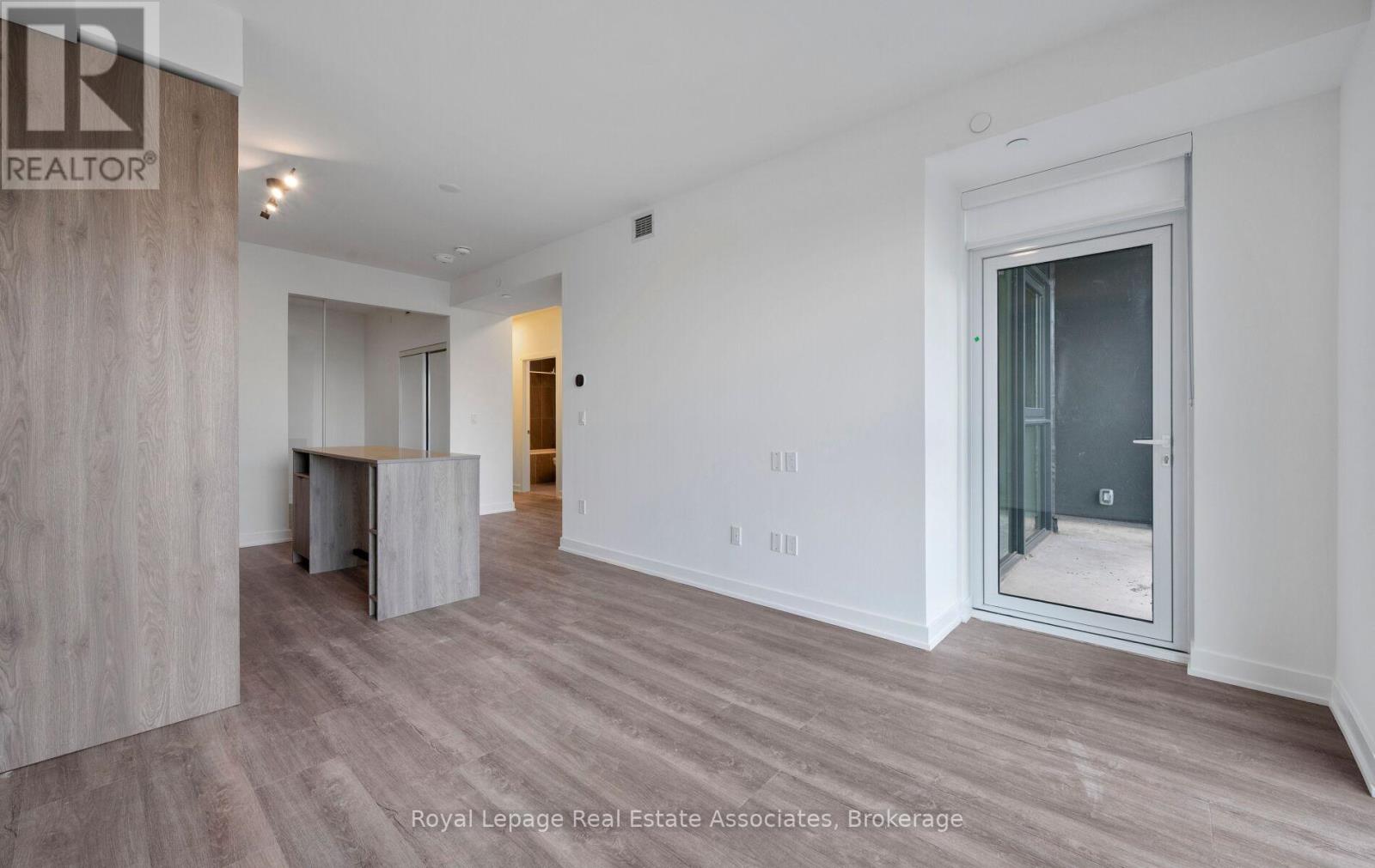 701 - 1007 The Queensway, Toronto, Ontario  M8Z 0H4 - Photo 14 - W12648132