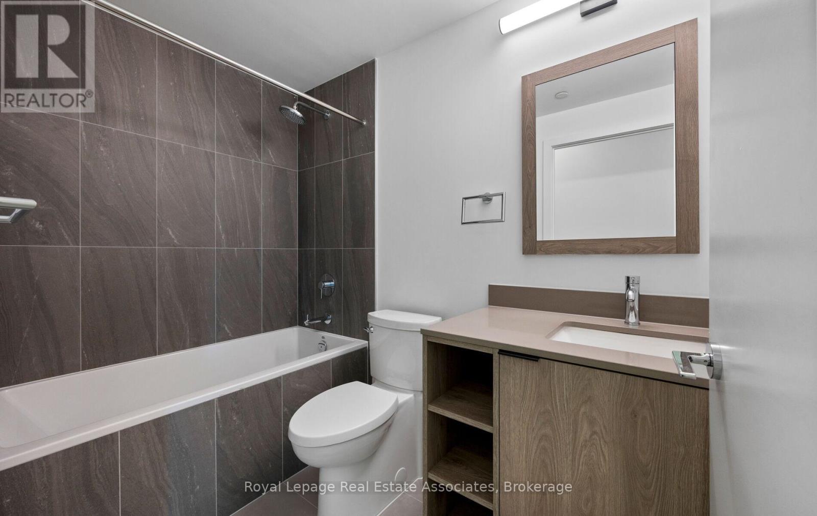 701 - 1007 The Queensway, Toronto, Ontario  M8Z 0H4 - Photo 15 - W12648132