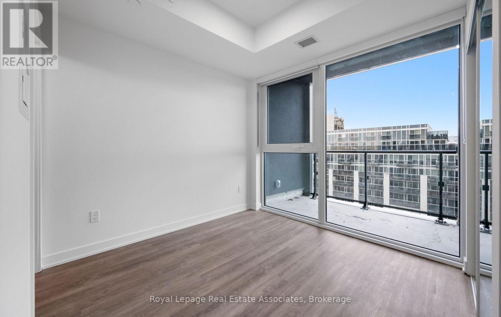 701 - 1007 The Queensway, Toronto, Ontario  M8Z 0H4 - Photo 17 - W12648132