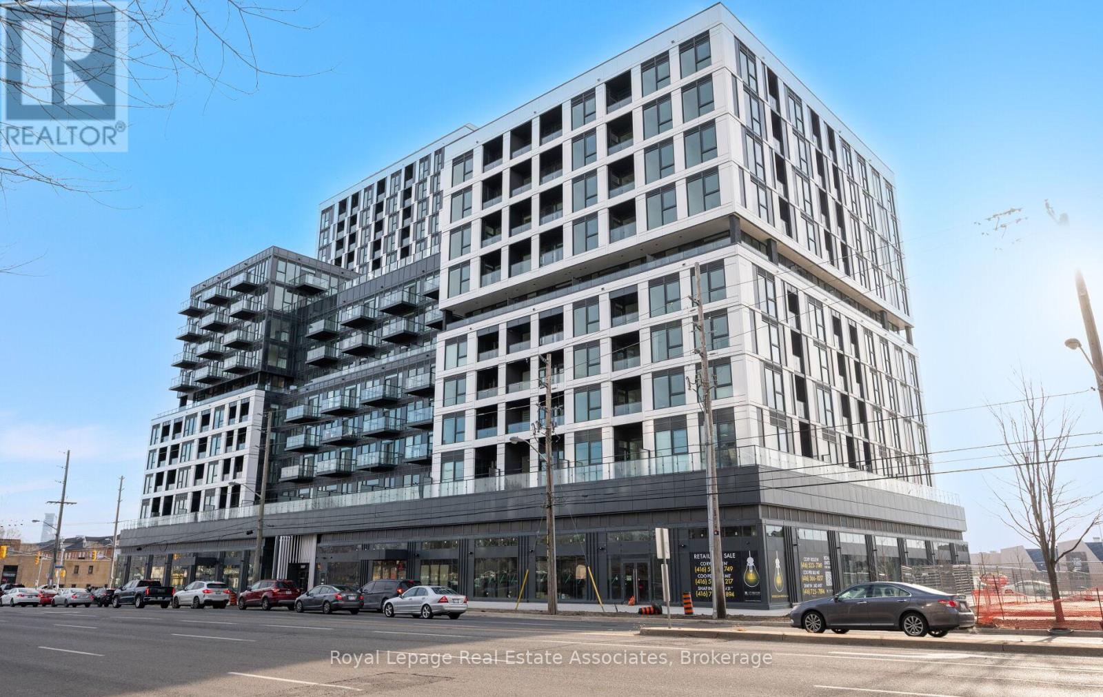 701 - 1007 The Queensway, Toronto, Ontario  M8Z 0H4 - Photo 2 - W12648132