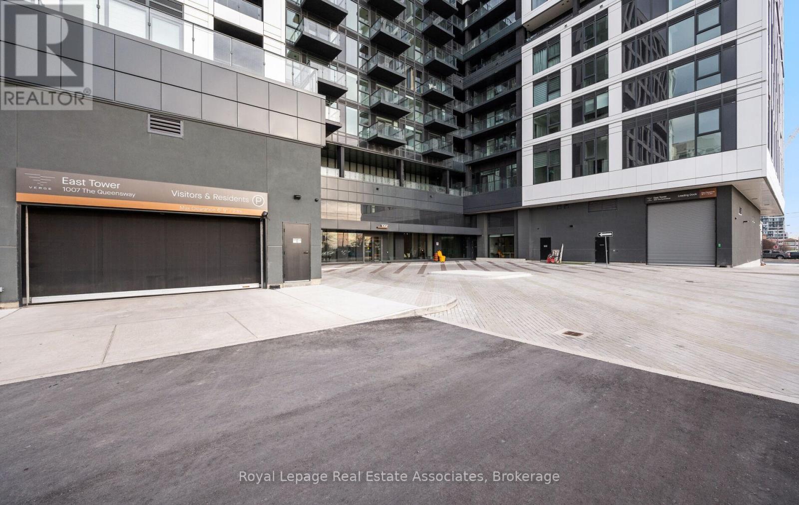 701 - 1007 The Queensway, Toronto, Ontario  M8Z 0H4 - Photo 3 - W12648132