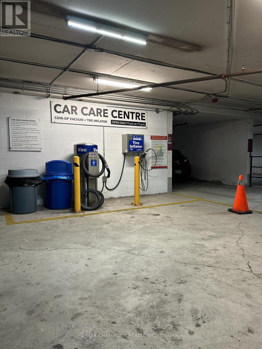 1406 - 26 Hanover Road, Brampton, Ontario  L6S 4T2 - Photo 36 - W12648154