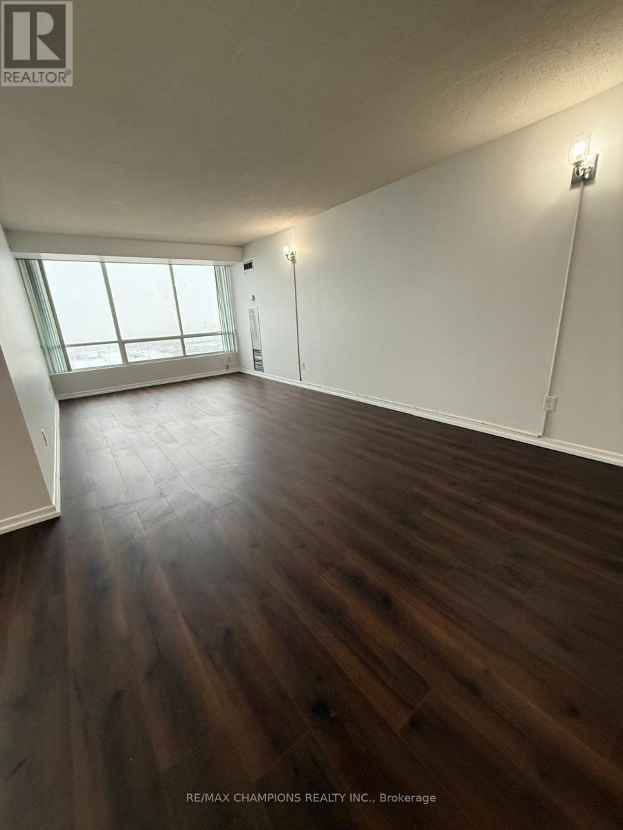 1406 - 26 Hanover Road, Brampton, Ontario  L6S 4T2 - Photo 7 - W12648154