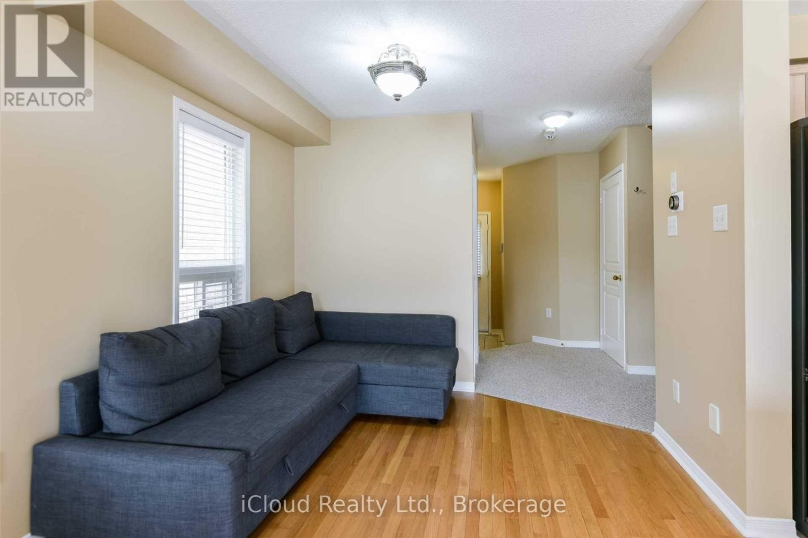 Main/2nd Flr - 3838 Manatee Way, Mississauga, Ontario  L5M 6Y1 - Photo 3 - W12648168