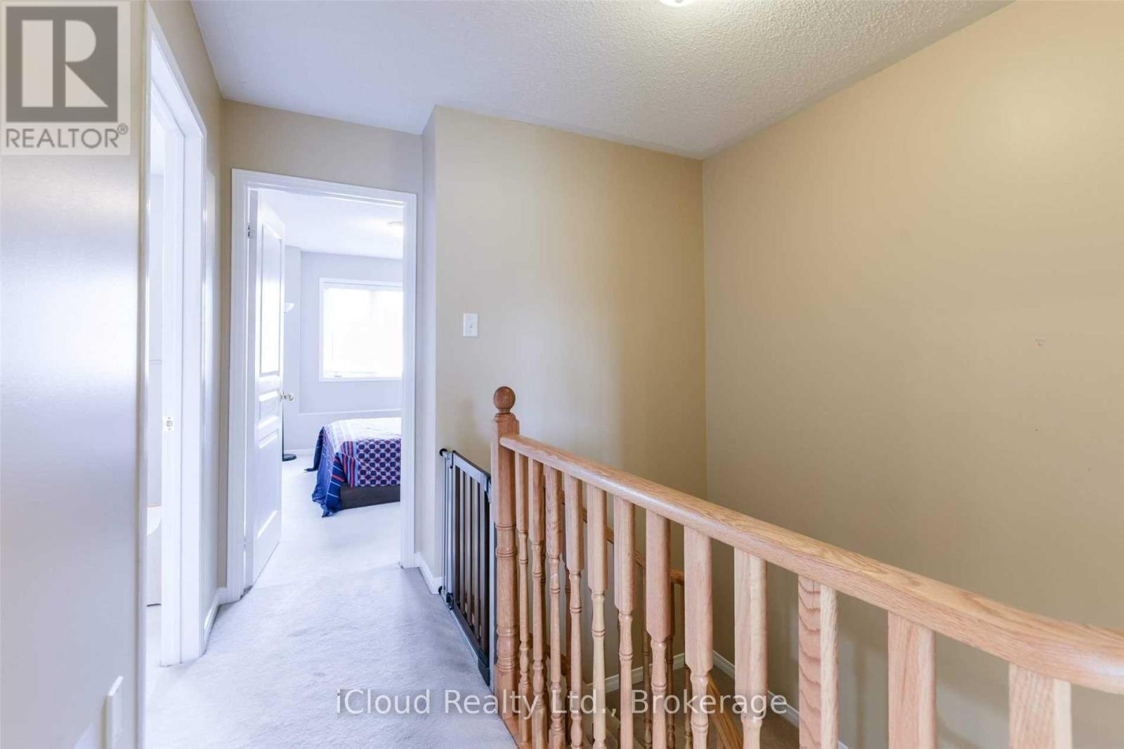 Main/2nd Flr - 3838 Manatee Way, Mississauga, Ontario  L5M 6Y1 - Photo 9 - W12648168