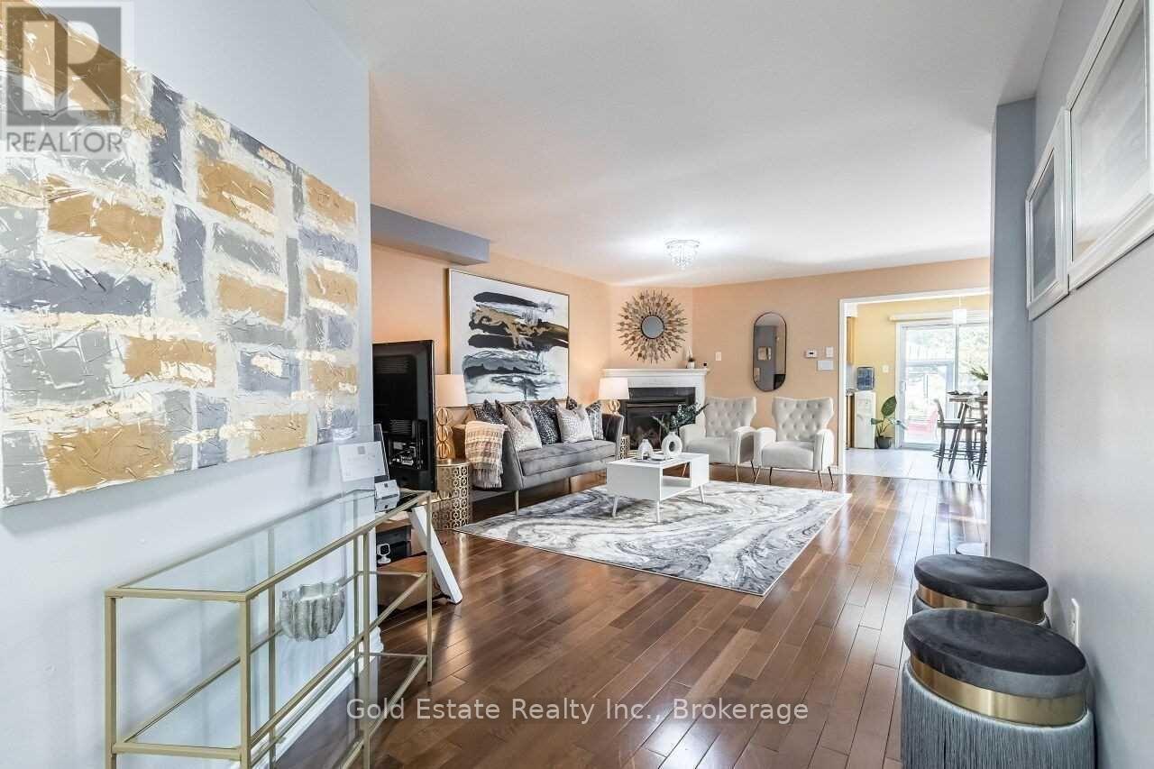 45 Rotunda Street, Brampton, Ontario  L6X 5E3 - Photo 4 - W12648174