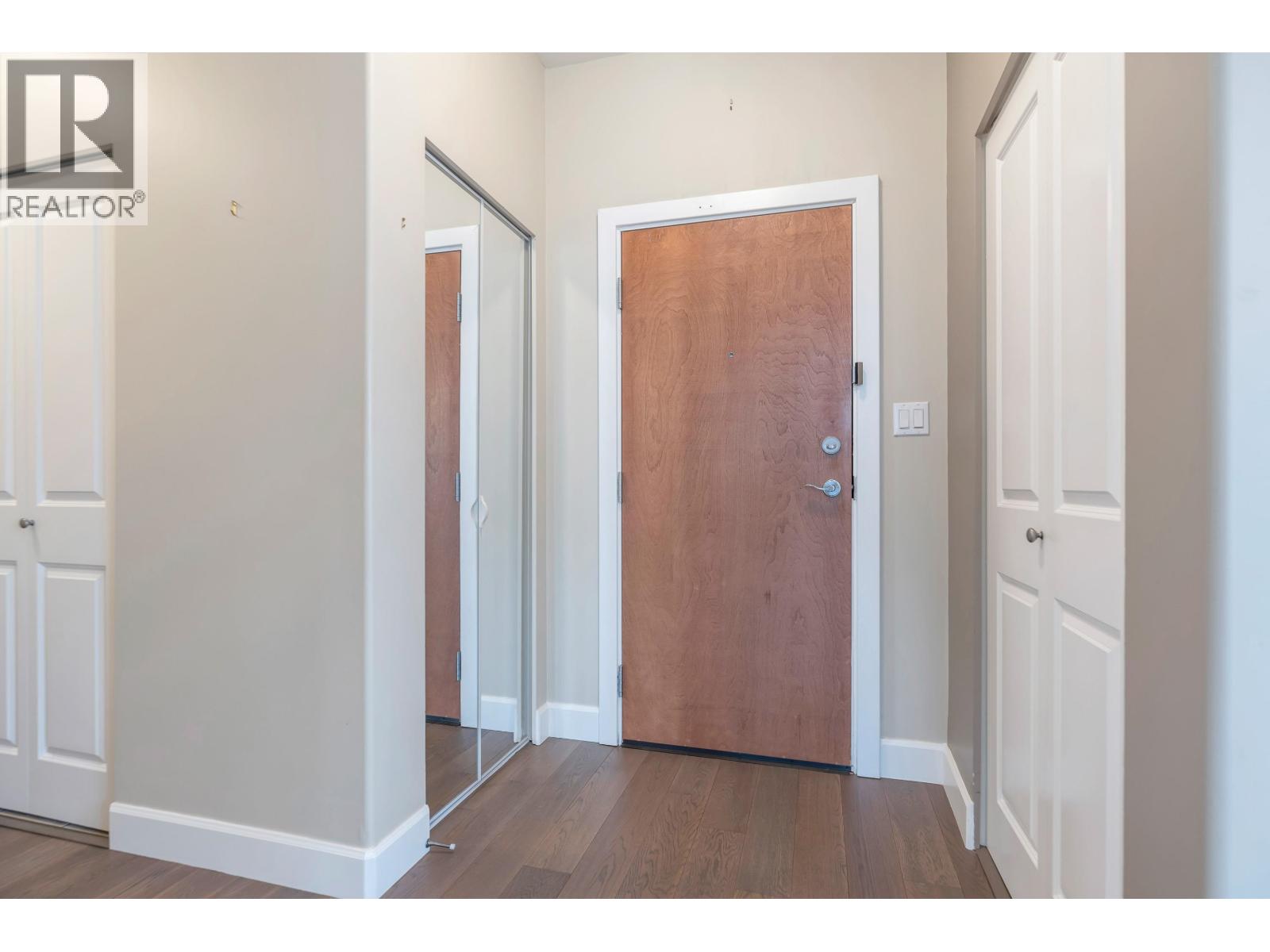 417 4280 Moncton Street, Richmond, British Columbia  V7E 6T4 - Photo 2 - R3074752