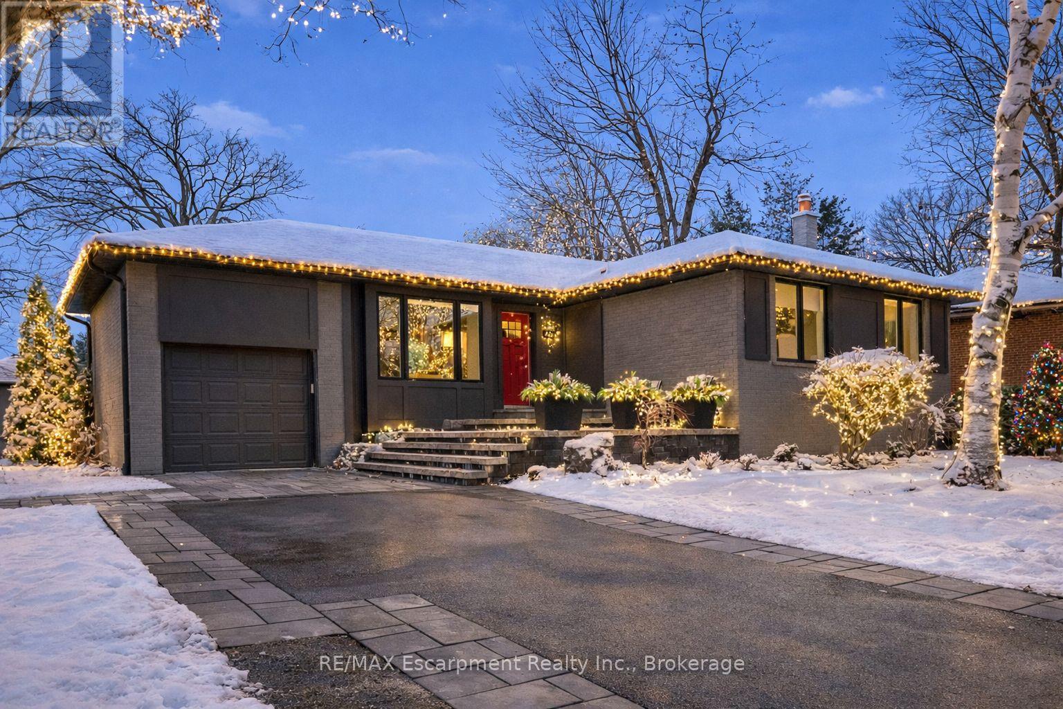 68 GLENMANOR DRIVE N, Oakville, Ontario