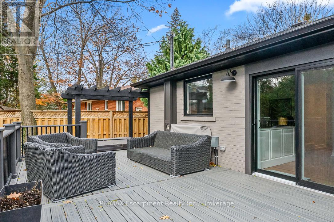 68 Glenmanor Drive N, Oakville, Ontario  L6K 2B4 - Photo 41 - W12585556