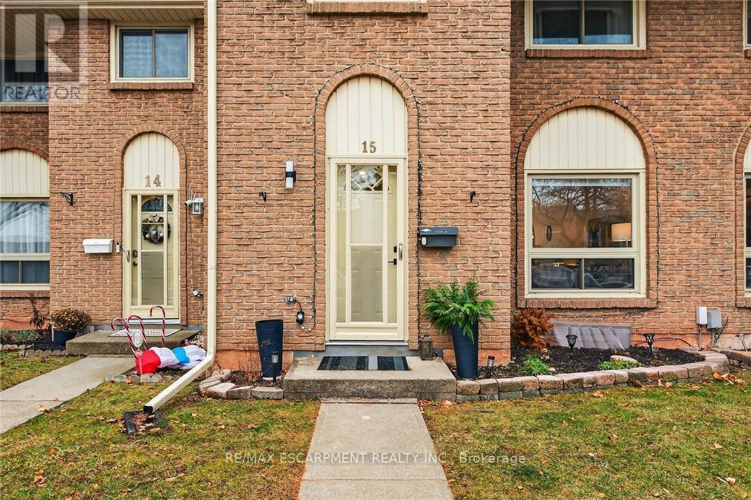 15 - 150 Gateshead Crescent, Hamilton, Ontario  L8G 4A7 - Photo 3 - X12648140
