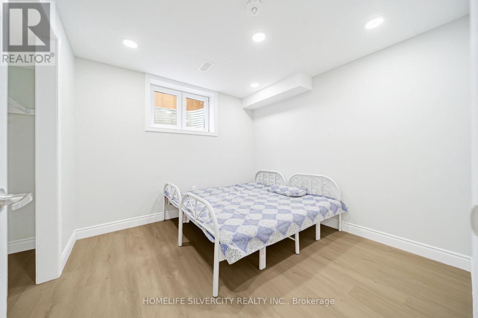 858 Springbank Avenue, Woodstock, Ontario  N4T 0A9 - Photo 41 - X12648142