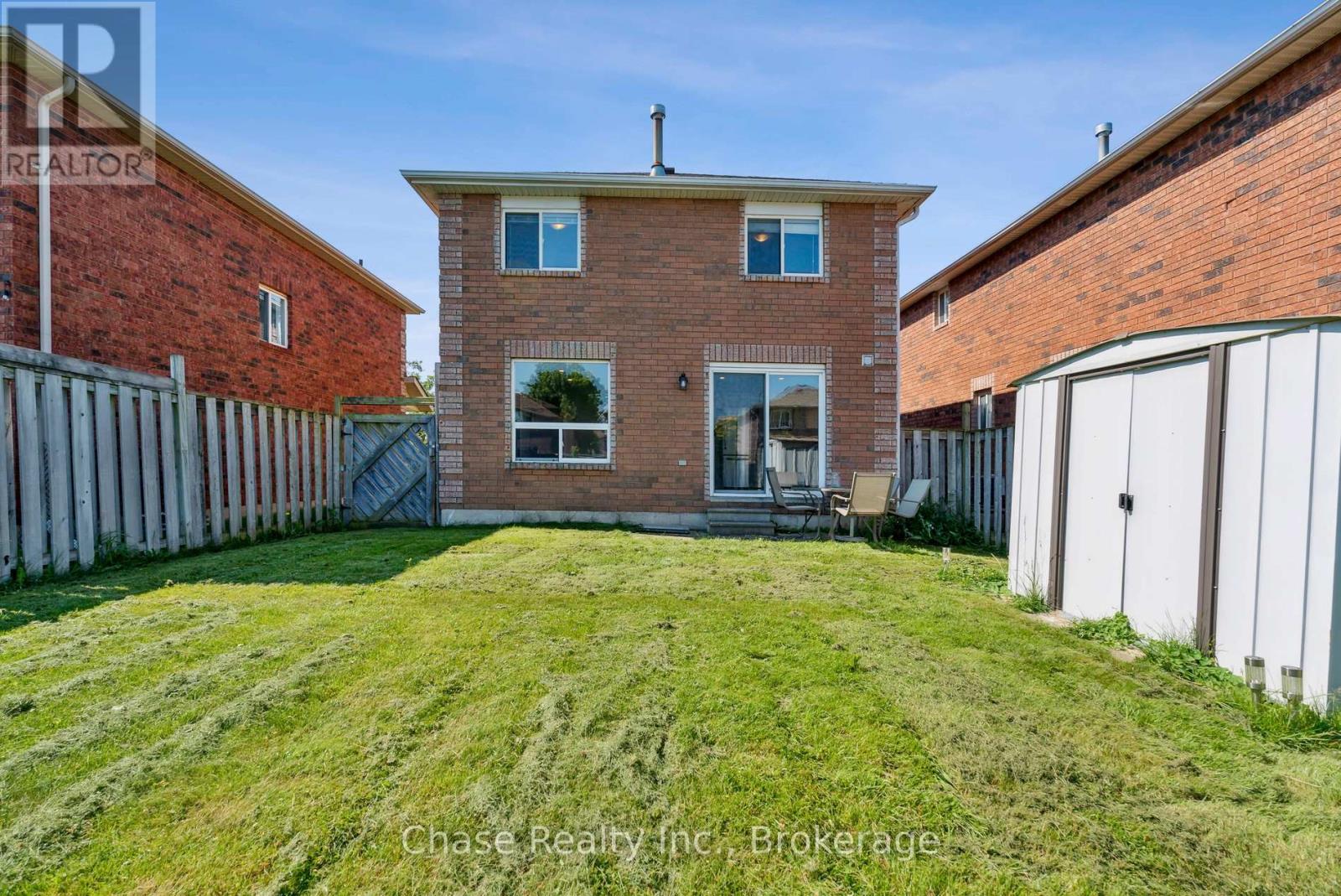 46 Sydenham Wells, Barrie (Georgian Drive), Ontario  L4M 6R4 - Photo 22 - S12648198