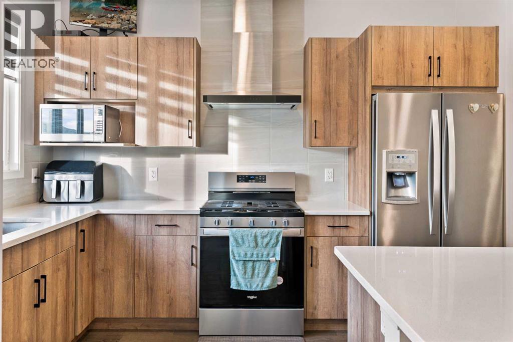 133 Chelsea Glen, Chestermere, Alberta  T1X 2P4 - Photo 14 - A2276023