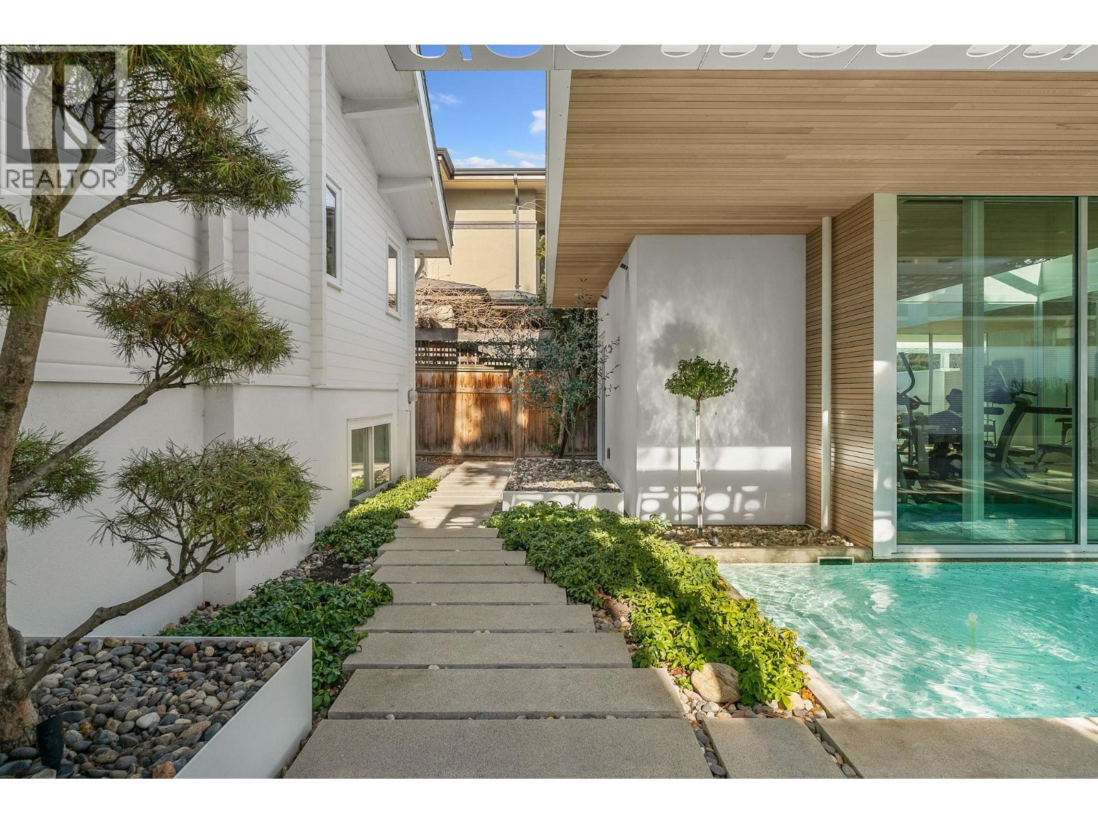 4110 Lakeshore Road, Kelowna, British Columbia  V1W 1V6 - Photo 23 - 10371320