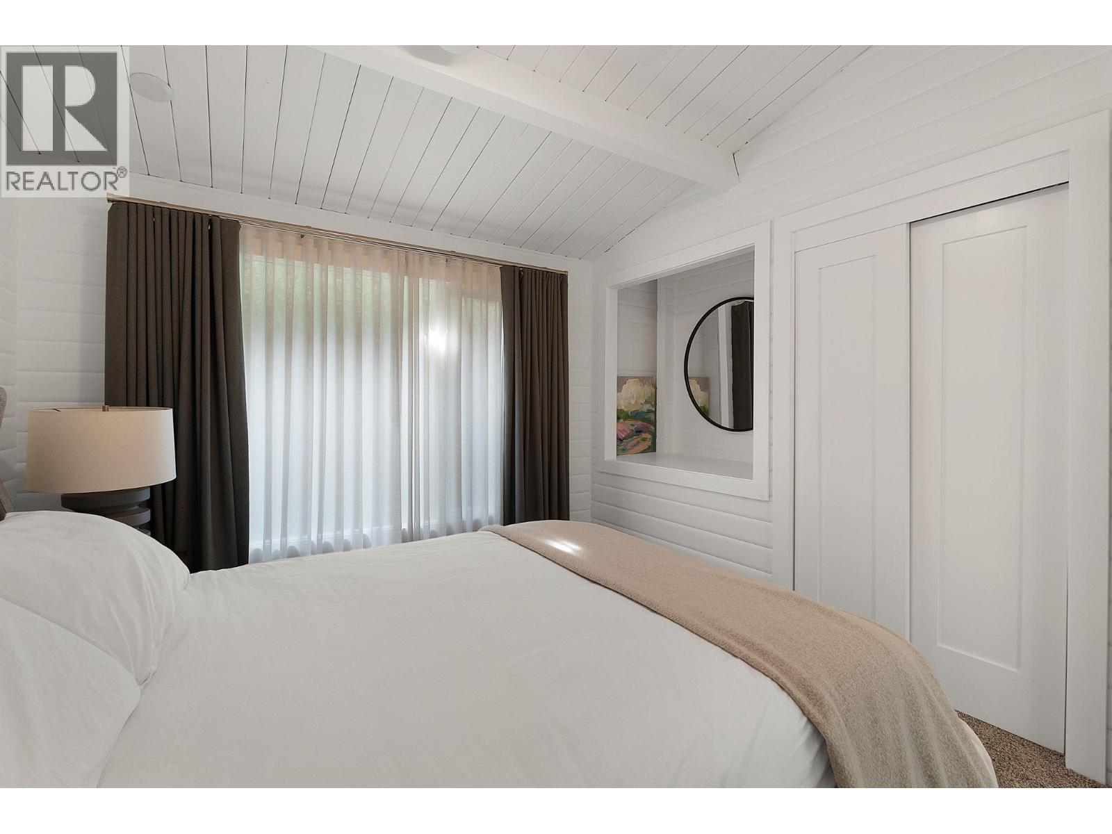 4110 Lakeshore Road, Kelowna, British Columbia  V1W 1V6 - Photo 50 - 10371320