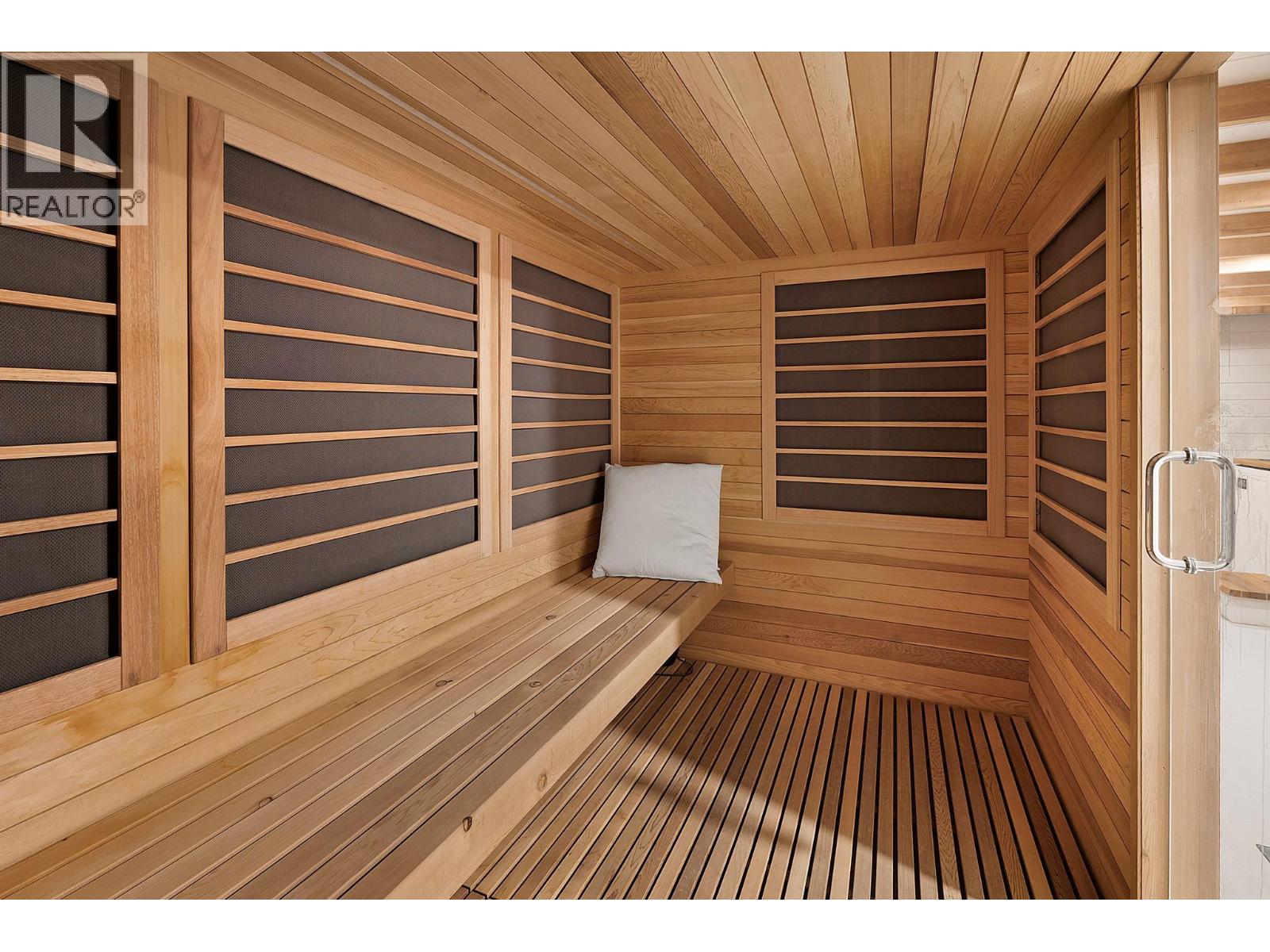 4110 Lakeshore Road, Kelowna, British Columbia  V1W 1V6 - Photo 71 - 10371320