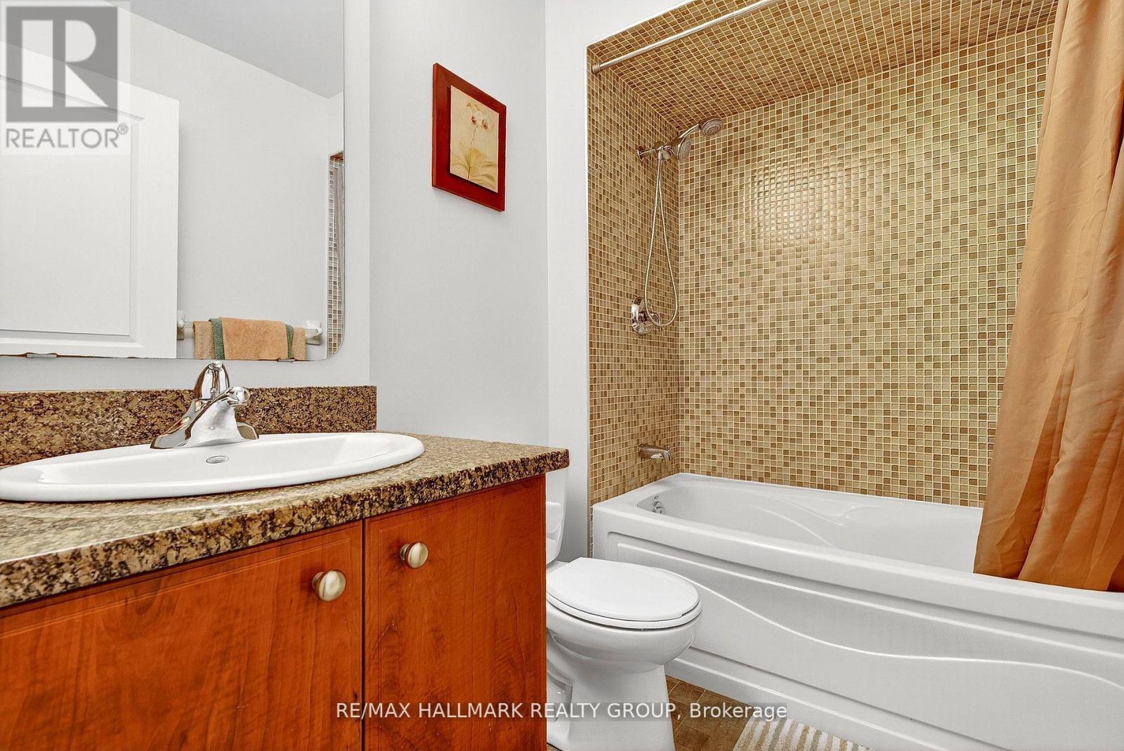 1206 - 200 Besserer Street, Ottawa, Ontario  K1N 0A7 - Photo 12 - X12648184