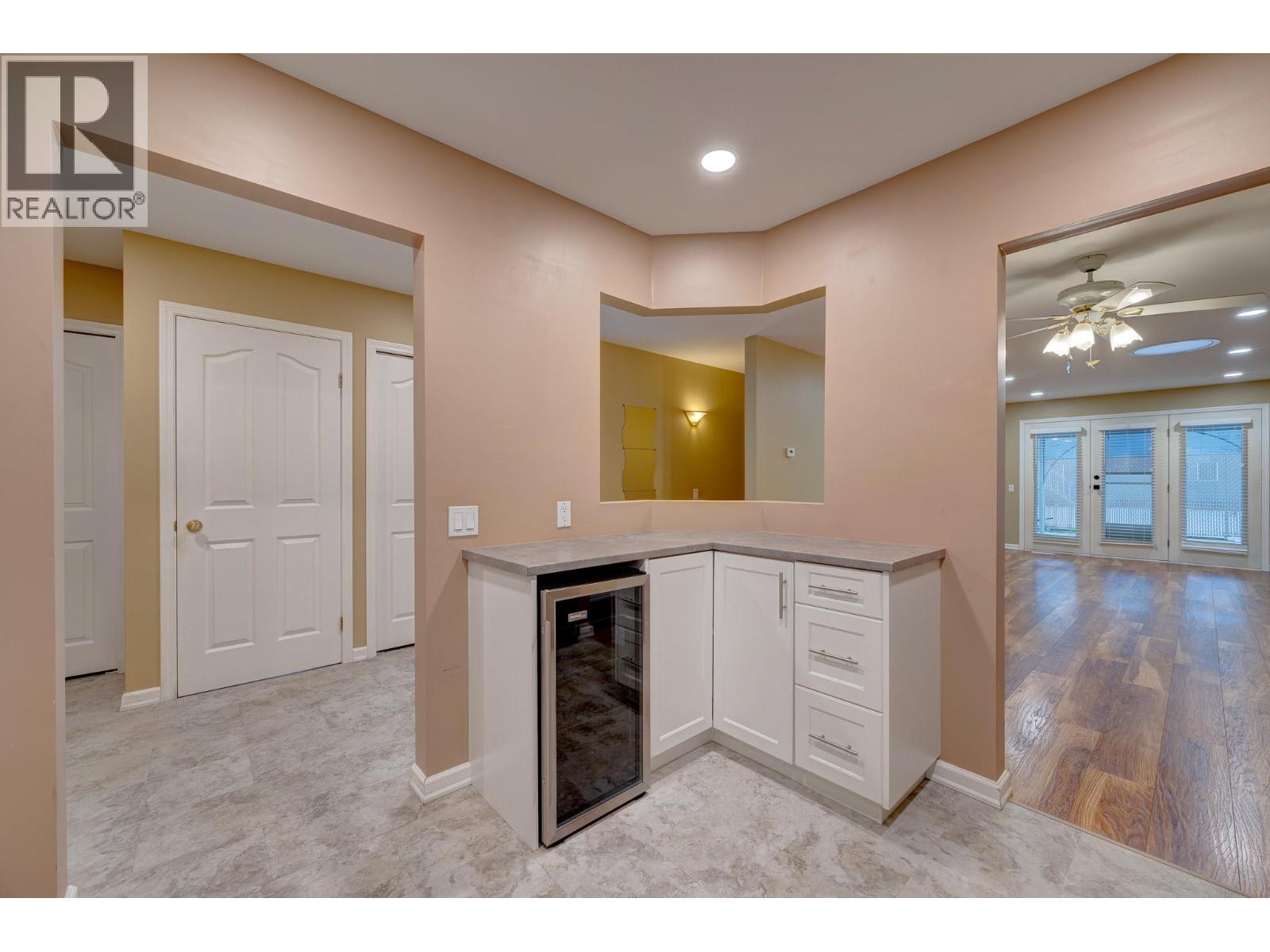 1195 14th Street Unit# 18, Kamloops, British Columbia  V2B 8L1 - Photo 8 - 10370634