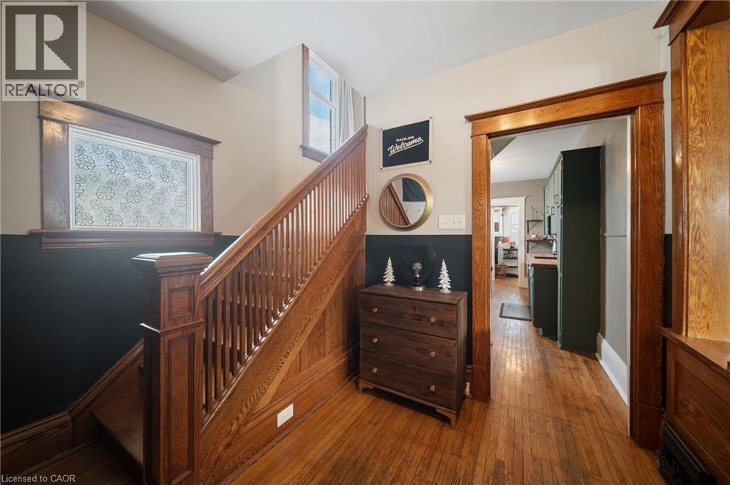 16 Oneida Street, Hagersville, Ontario  N0A 1H0 - Photo 11 - 40794962