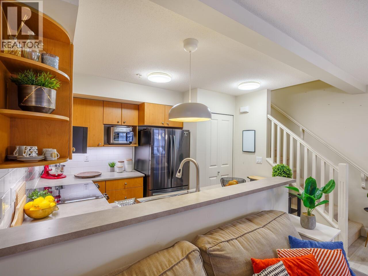 14 7503 18th Street, Burnaby, British Columbia  V3N 5E8 - Photo 8 - R3074820