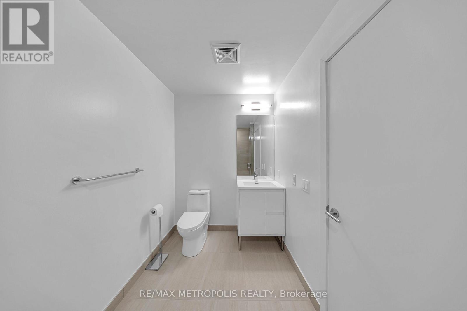 316 - 1 Kyle Lowry Road, Toronto, Ontario  M3C 0S6 - Photo 25 - C12648208