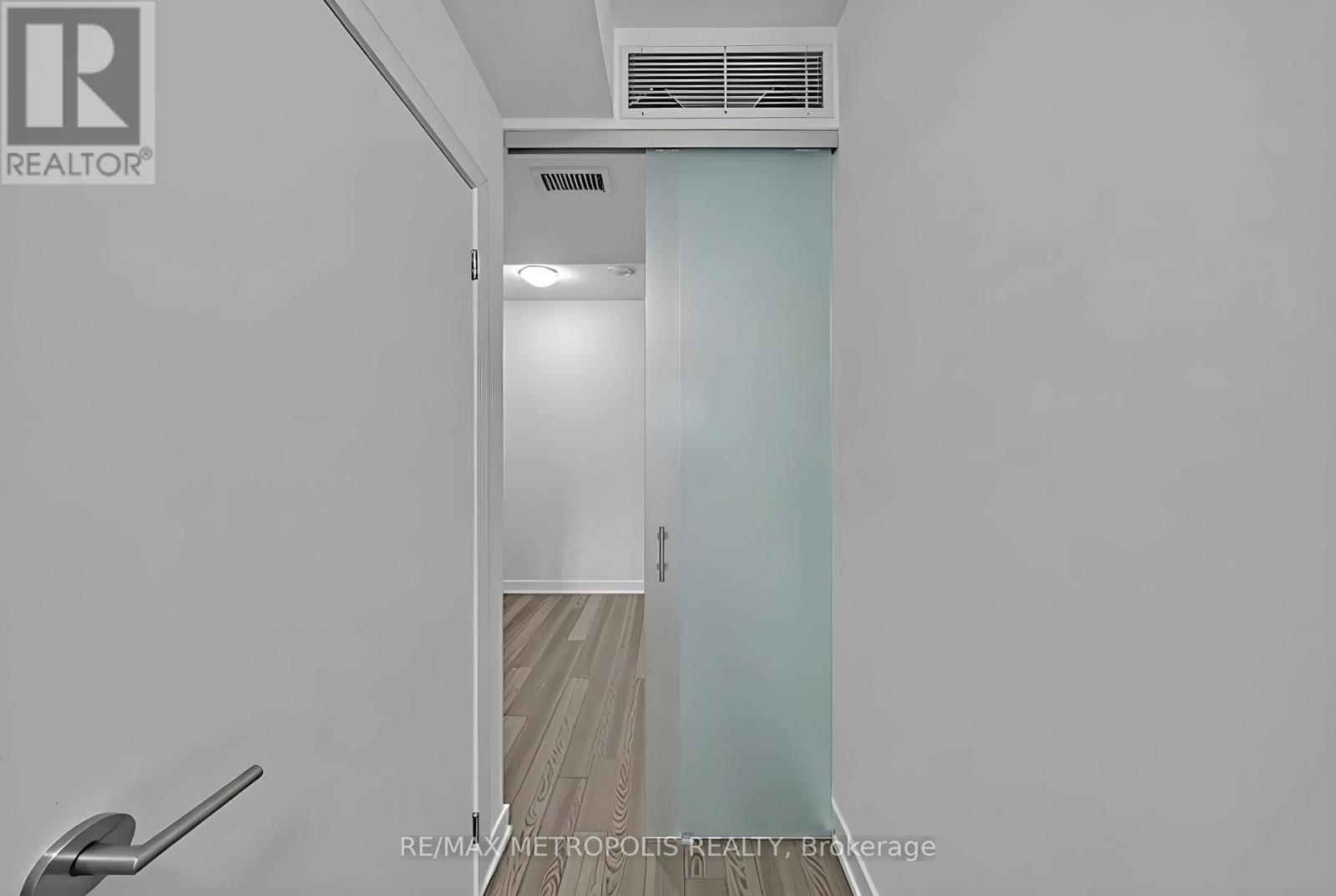 316 - 1 Kyle Lowry Road, Toronto, Ontario  M3C 0S6 - Photo 28 - C12648208