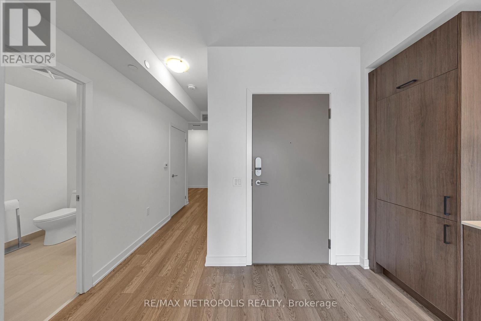 316 - 1 Kyle Lowry Road, Toronto, Ontario  M3C 0S6 - Photo 6 - C12648208