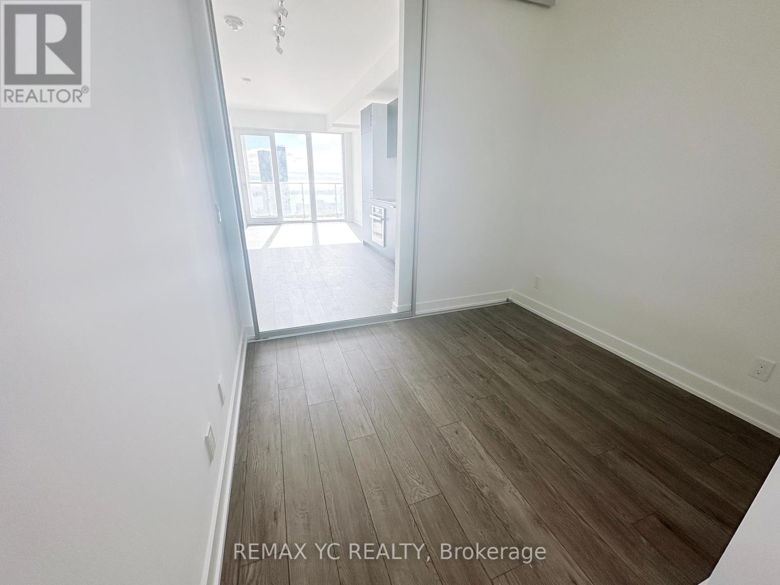 5008 - 88 Queen Street E, Toronto, Ontario  M5C 0B6 - Photo 11 - C12648220