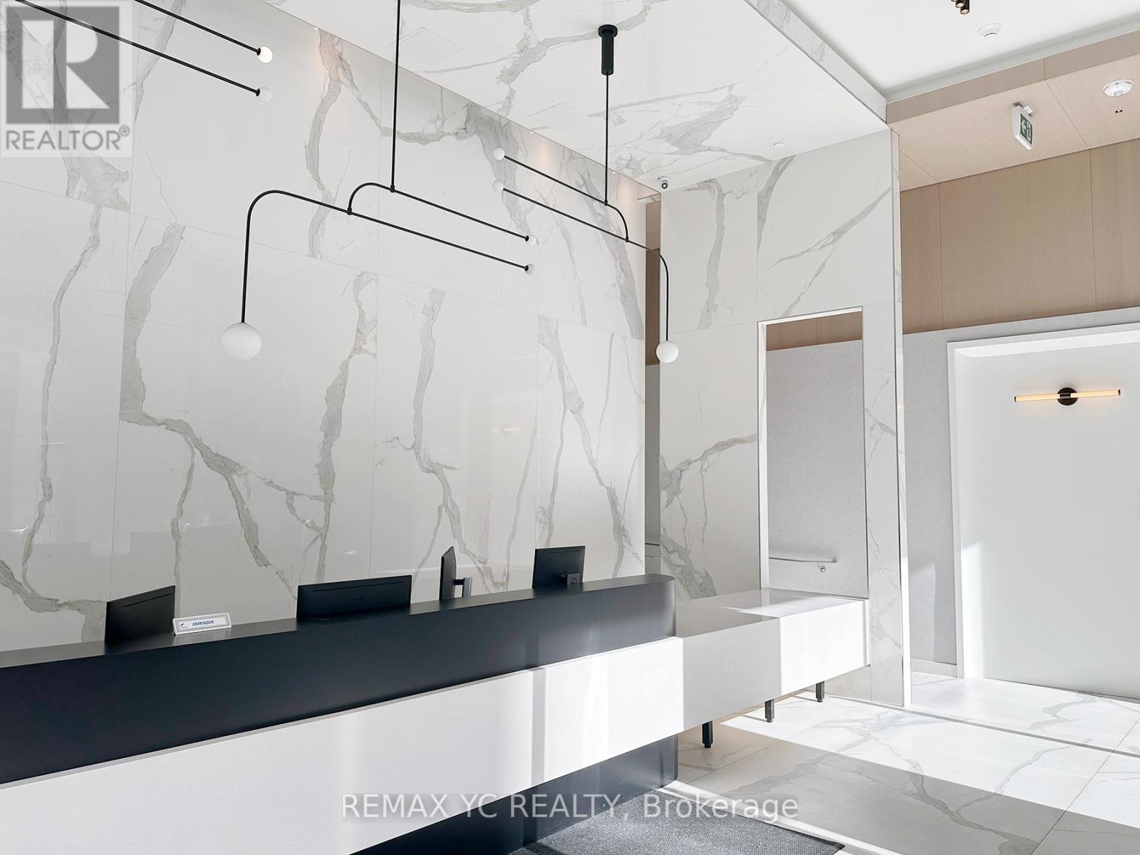 5008 - 88 Queen Street E, Toronto, Ontario  M5C 0B6 - Photo 3 - C12648220