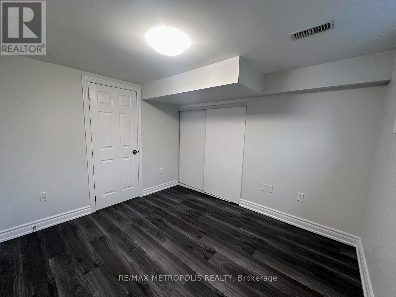 Bsmt - 29 Alanbury Crescent, Toronto, Ontario  M1J 2Y3 - Photo 12 - E12648196