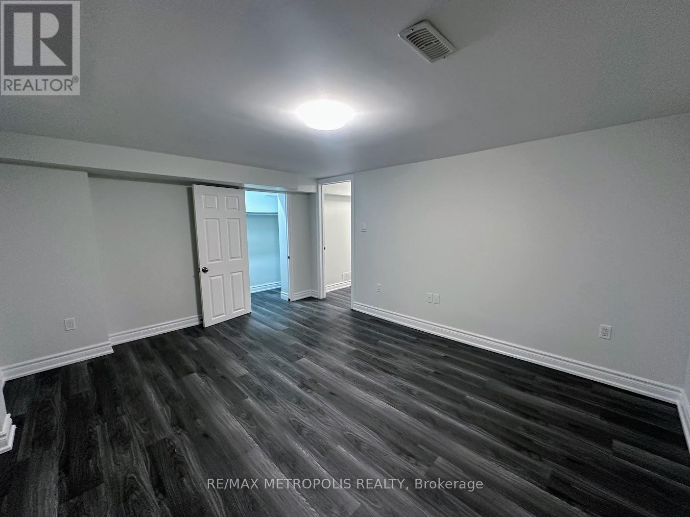 Bsmt - 29 Alanbury Crescent, Toronto, Ontario  M1J 2Y3 - Photo 7 - E12648196