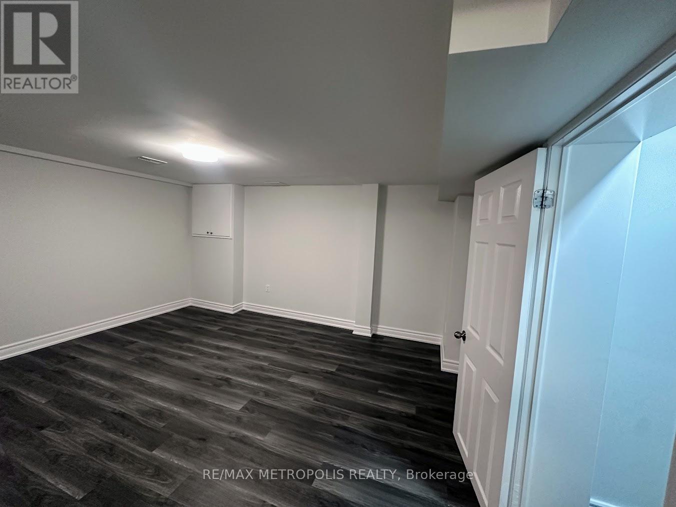 Bsmt - 29 Alanbury Crescent, Toronto, Ontario  M1J 2Y3 - Photo 8 - E12648196